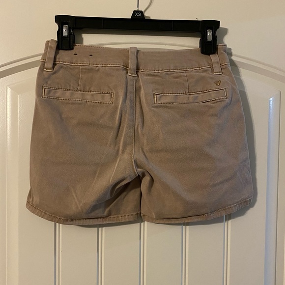American Eagle khaki shorts - Picture 2 of 2